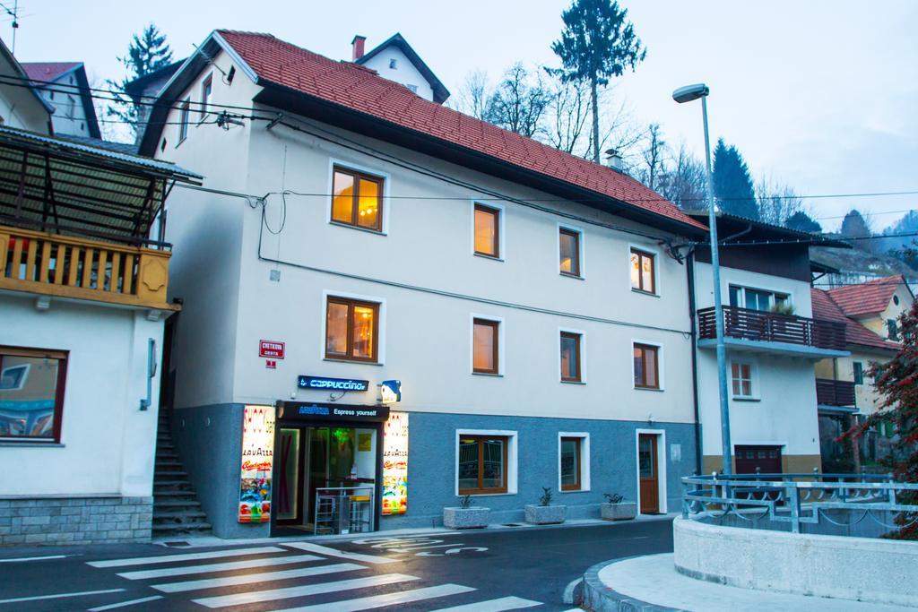 Apartments Shock Cerkno Exteriér fotografie
